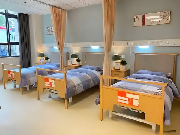 人才入户要多少钱_岁月真拿他没办法？梅西本赛季数据：24球11助79次过人 岁月真拿他讯&腾讯娱乐